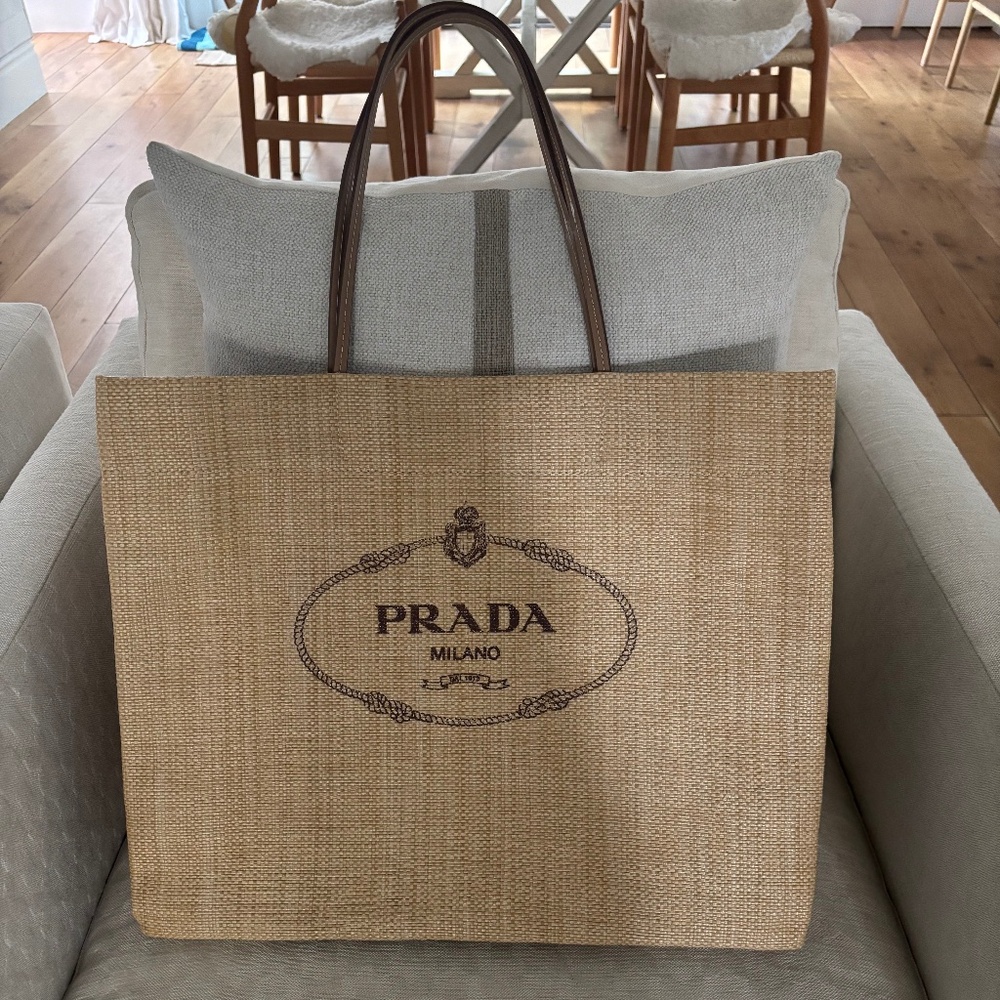 PRADA Raffia Logo Tote in Naturale